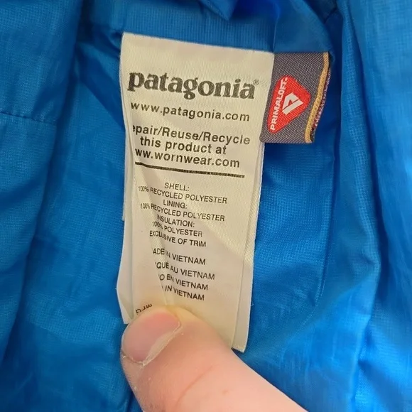Patagonia Men's Puffer Coat - Picture 9 of 13